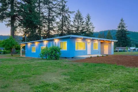 425 Anne St #LOT 2, Yoncalla, OR 97499