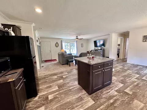 53564 Riverview Dr, La Pine, OR 97739 photo 6