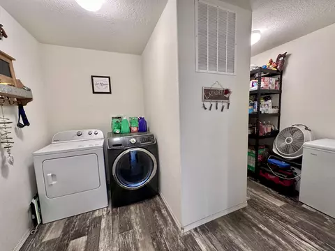 53564 Riverview Dr, La Pine, OR 97739 photo 17