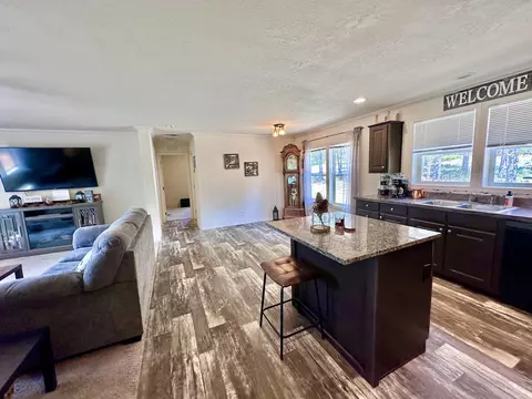 53564 Riverview Dr, La Pine, OR 97739 photo 8