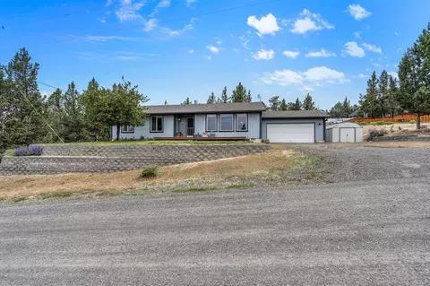 5751 NW Barnes St, Prineville, OR 97754