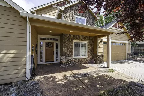 176 Echo Way, Eagle Point, OR 97524 photo 26