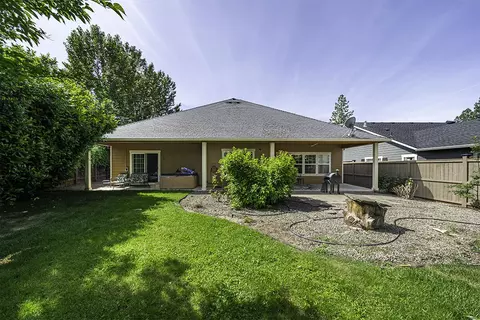 176 Echo Way, Eagle Point, OR 97524 photo 22