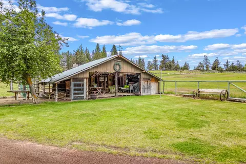 62760 Dixon Loop, Bend, OR 97701 photo 39