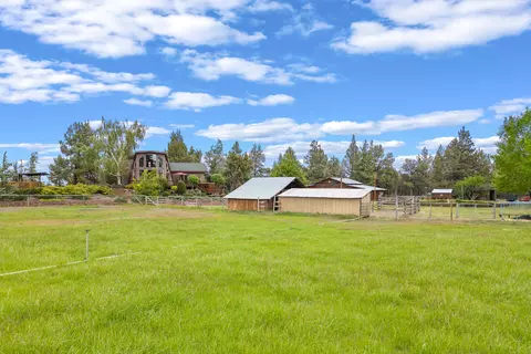 62760 Dixon Loop, Bend, OR 97701 photo 62