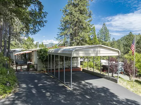 5648 Foothill Blvd #SPC 25, Grants Pass, OR 97526
