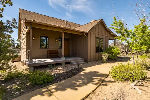 16845 SW Brasada Ranch Rd #CABIN 23, Powell Butte, OR 97753