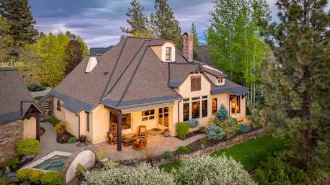 Exterior - 61279 Gorge View St, Bend, OR 97702 photo 2 of 17
