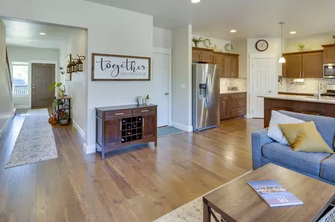 Entry Way - 3132 NE Marea Dr, Bend, OR 97701 photo 2 of 3