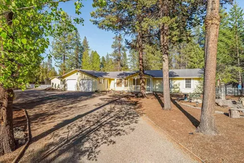 51422 Cedar Rd, La Pine, OR 97739