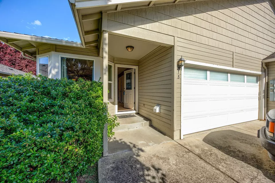 3162 Forest Hills Dr B, Medford, OR 97504 19 Photos Movoto
