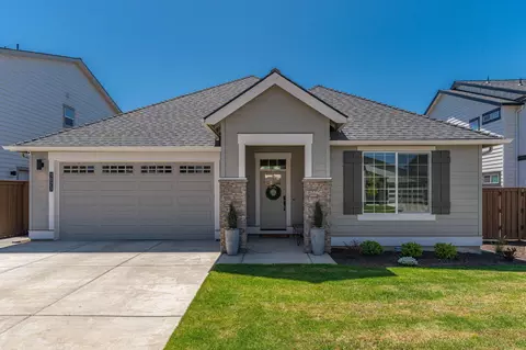 3023 NE Moreno Pl, Bend, OR 97701