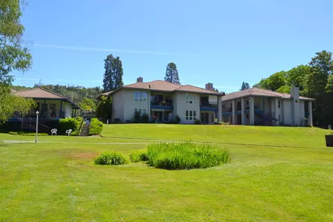 815 Pine St #23, Rogue River, OR 97537