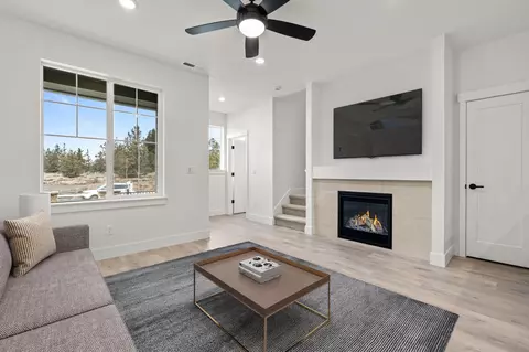3837 Eagle Rd, Bend, OR 97701