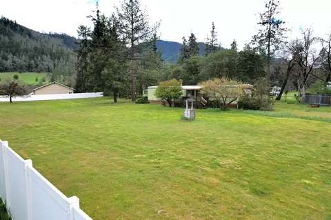 599 Thompson Creek Rd, Applegate, OR 97530 photo 2