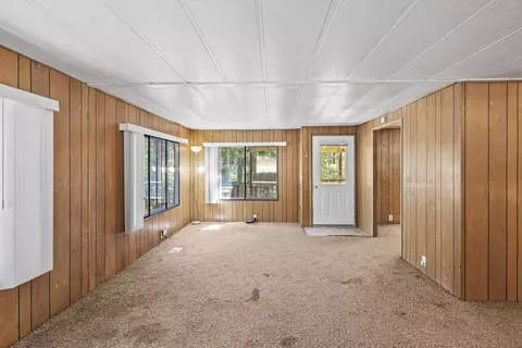 10244 N Applegate Rd, Grants Pass, OR 97527 photo 5
