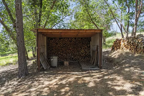10244 N Applegate Rd, Grants Pass, OR 97527 photo 19