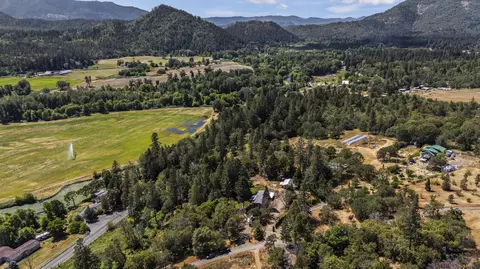 10244 N Applegate Rd, Grants Pass, OR 97527 photo 21