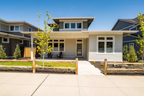 20450 Murphy Rd, Bend, OR 97702