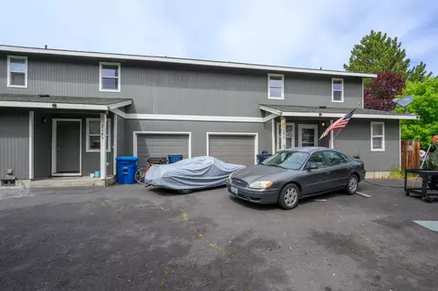 2141 SW Quartz Ave, Redmond, OR 97756
