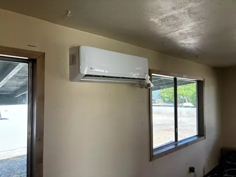 100 Laurelhurst St, Central Point, OR 97502 photo 12