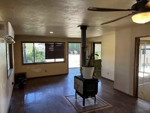 100 Laurelhurst St, Central Point, OR 97502 photo 8