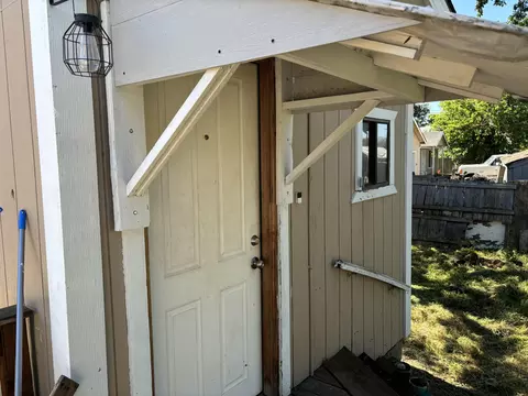 100 Laurelhurst St, Central Point, OR 97502 photo 20