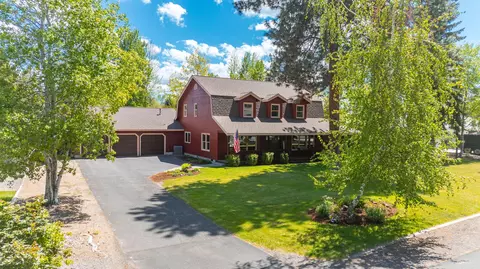 61362 Orion Dr, Bend, OR 97702