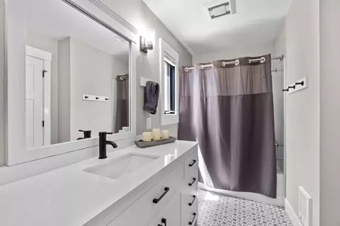 61362 Orion Dr, Bend, OR 97702 photo 24