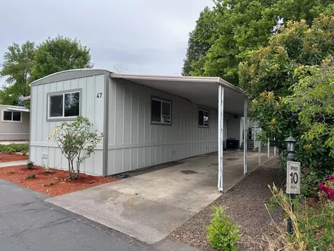 355 Colver Rd #47, Talent, OR 97540