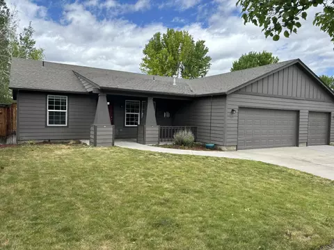 775 NE Cobblestone Ct, Prineville, OR 97754