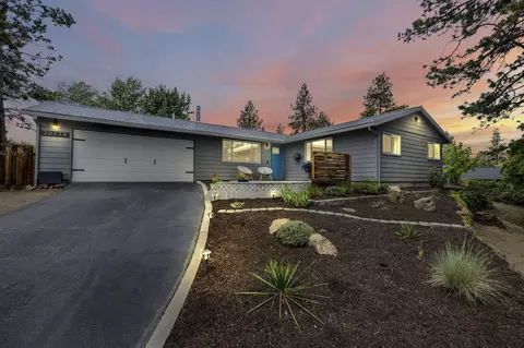 20974 Westview Dr, Bend, OR 97702