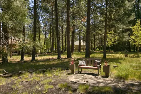 Exterior - 19292 Green Lakes Loop, Bend, OR 97702 photo 12 of 12
