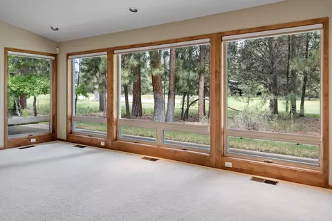 61476 Tam Mcarthur Loop, Bend, OR 97702 photo 6