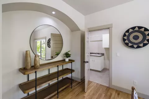 Entry Way - 2311 NW High Lakes Loop, Bend, OR 97703 photo 1 of 1