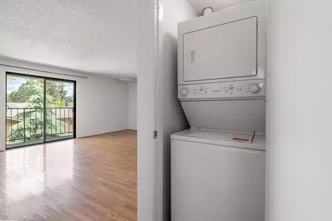 1630 SE Tempest Dr #15, Bend, OR 97702 photo 9