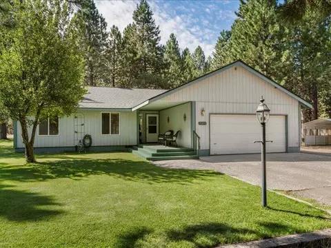 15853 Green Forest Rd, La Pine, OR 97739