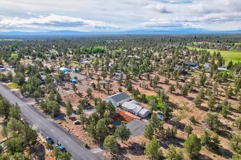 22835 Rodeo Ct, Bend, OR 97701 photo 49