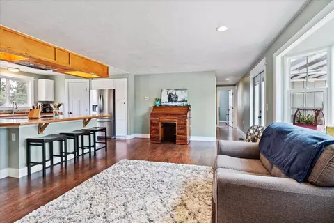 22835 Rodeo Ct, Bend, OR 97701 photo 8
