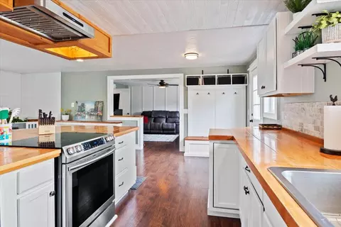 22835 Rodeo Ct, Bend, OR 97701 photo 7