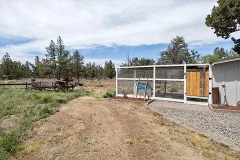 22835 Rodeo Ct, Bend, OR 97701 photo 39