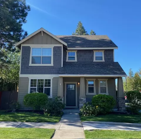 19707 Hollygrape St, Bend, OR 97702