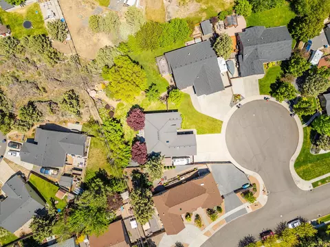 63221 Bedrock Ct, Bend, OR 97701 photo 33
