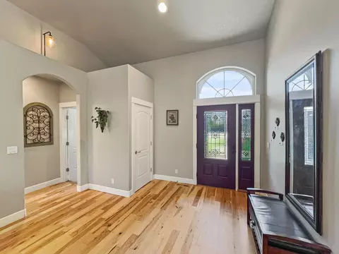 63221 Bedrock Ct, Bend, OR 97701 photo 8