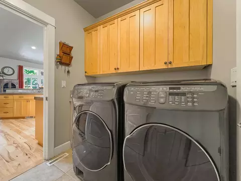 63221 Bedrock Ct, Bend, OR 97701 photo 31