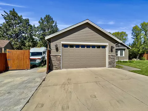 63221 Bedrock Ct, Bend, OR 97701 photo 7