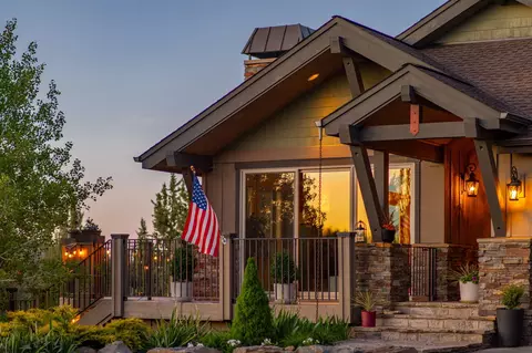 Exterior - 65922 And 65926 Waldron Trl, Bend, OR 97703 photo 10 of 26