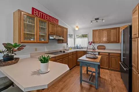 Kitchen - 65922 And 65926 Waldron Trl, Bend, OR 97703 photo 10 of 11