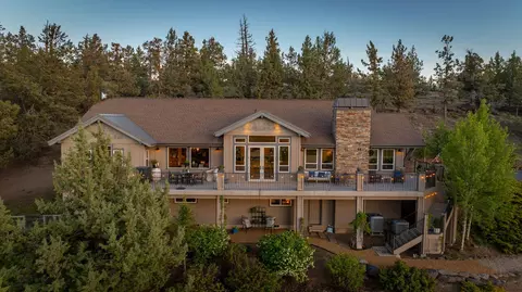 Exterior - 65922 And 65926 Waldron Trl, Bend, OR 97703 photo 12 of 26