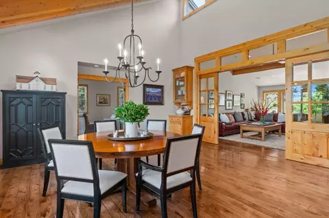 Dining - 65922 And 65926 Waldron Trl, Bend, OR 97703 photo 2 of 4